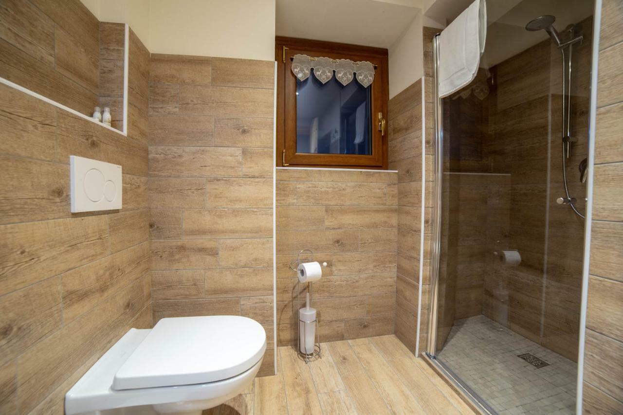 Wanderlust B&B Фольгария Экстерьер фото